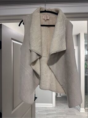 Skies Are Blue Cream Sherpa Draped Vest